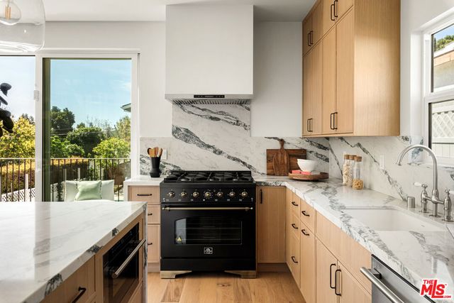1622 Donaldson Street, Los Angeles, CA 90026