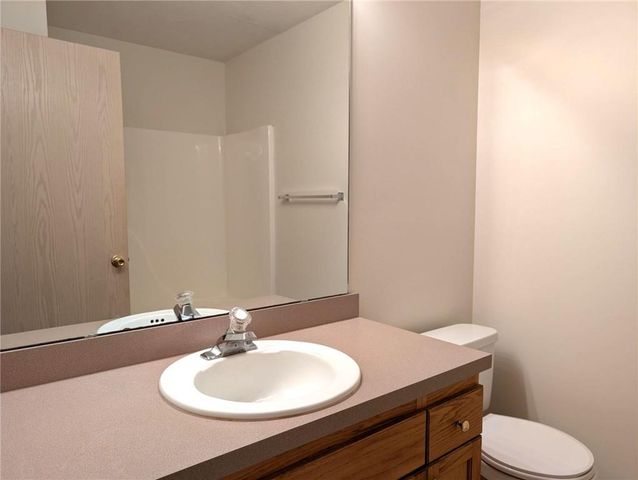 1230 Helen Court, Eudora, KS 66025