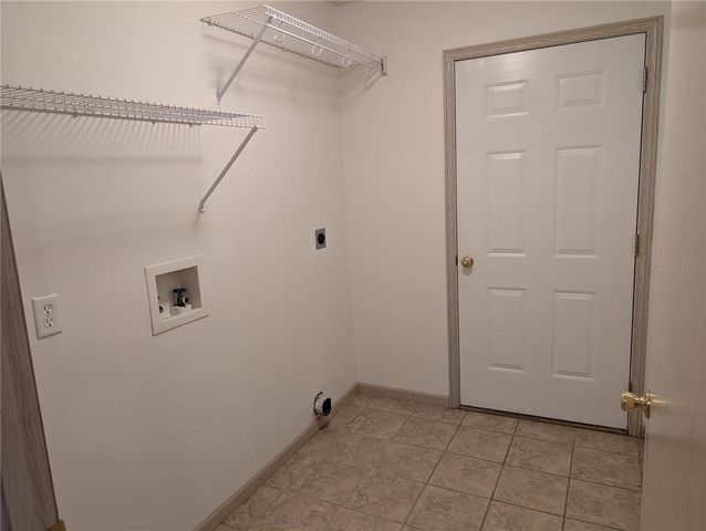 1230 Helen Court, Eudora, KS 66025