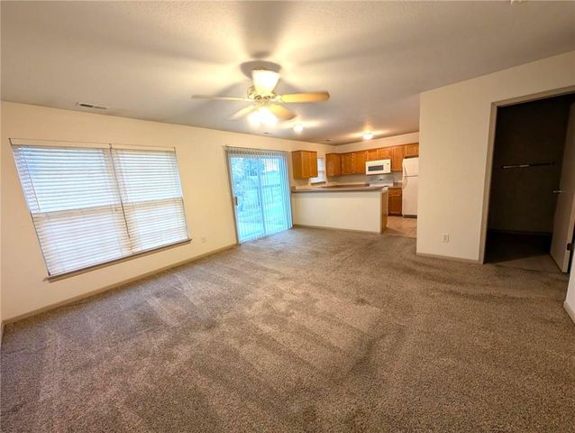 1230 Helen Court, Eudora, KS 66025