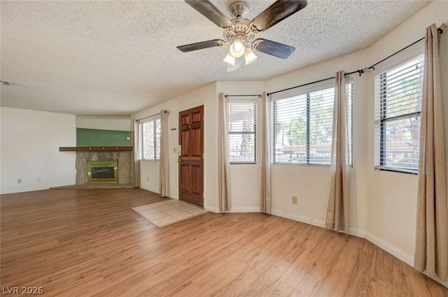 1101 Falconhead Lane 101, Las Vegas, NV 89128
