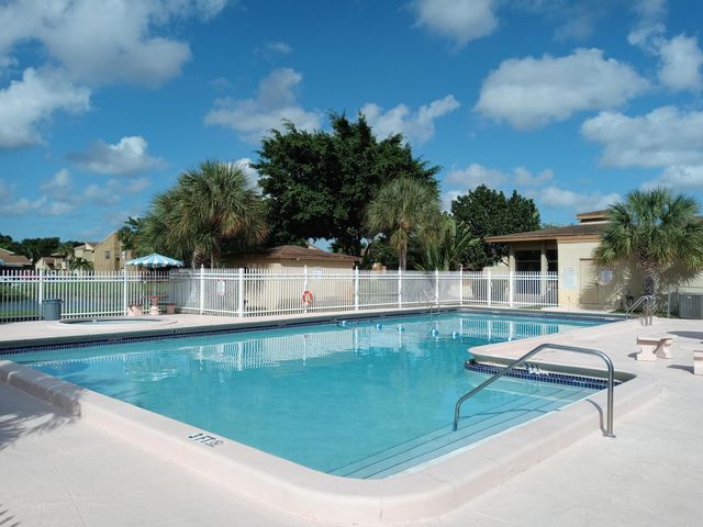 2930 W Missionwood Lane, Miramar, FL 33025
