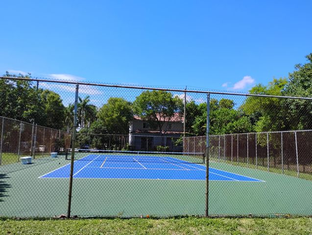 2930 W Missionwood Lane, Miramar, FL 33025