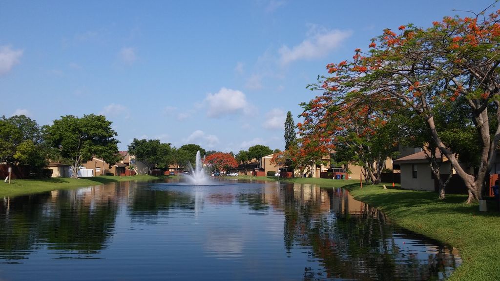 2930 W Missionwood Lane, Miramar, FL 33025