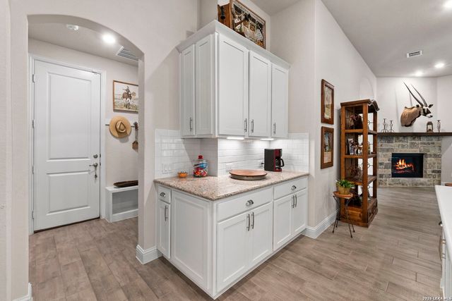 29347 KEARNEY RDG, Boerne, TX 78015