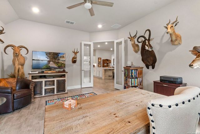 29347 KEARNEY RDG, Boerne, TX 78015
