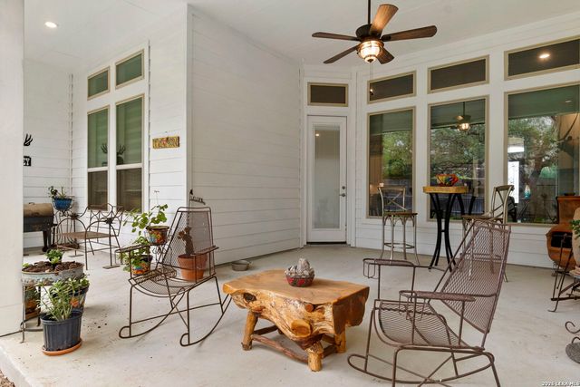 29347 KEARNEY RDG, Boerne, TX 78015