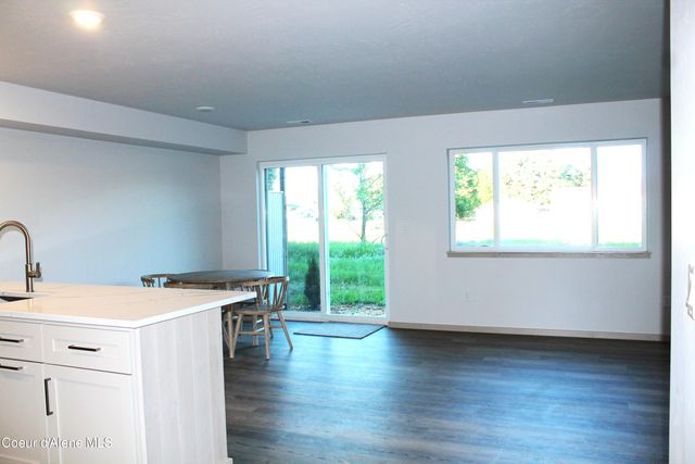 9836 N Laylin Circle, Hayden, ID 83835