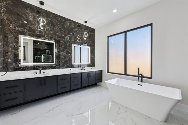 177 Deer Canyon Drive, Auburn, GA 30011