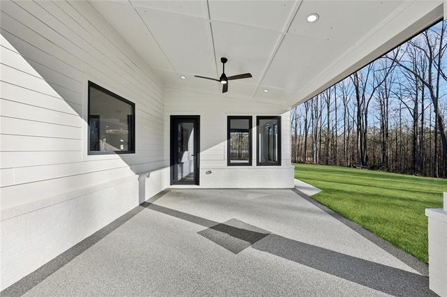 177 Deer Canyon Drive, Auburn, GA 30011