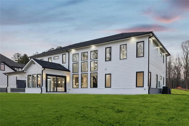 177 Deer Canyon Drive, Auburn, GA 30011