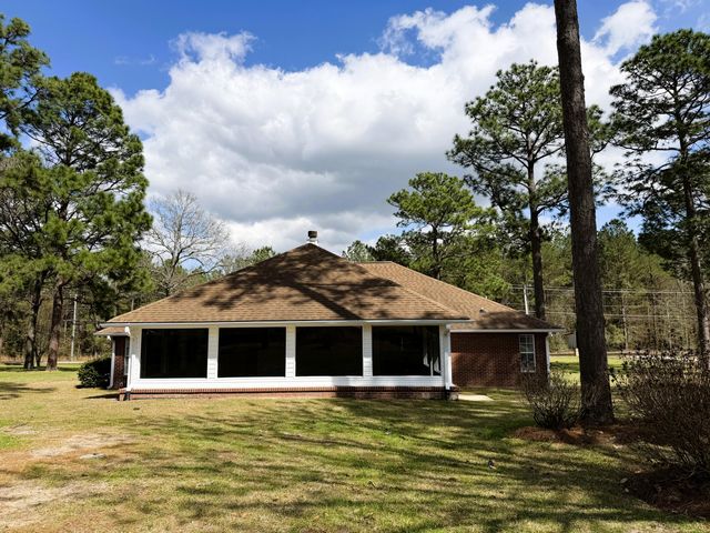 306 Beaver Lake Rd., Purvis, MS 39475