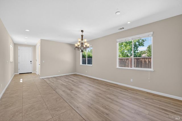 3871 Danbury Way, Fairfield, CA 94533