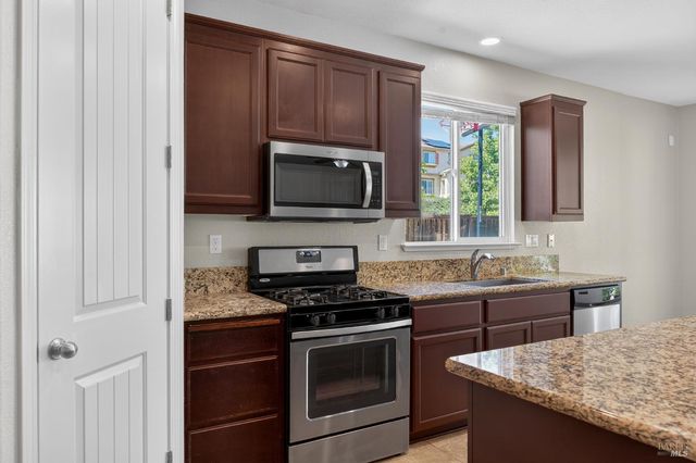 3871 Danbury Way, Fairfield, CA 94533