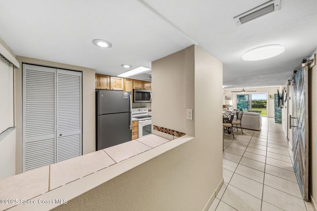 650 N Atlantic Avenue 106, Cocoa Beach, FL 32931