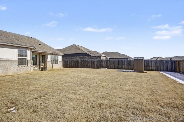3131 W Yuma Court S, Broken Arrow, OK 74011