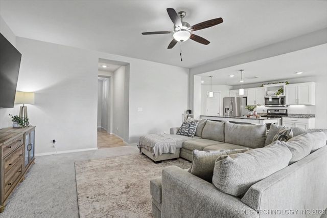 3131 W Yuma Court S, Broken Arrow, OK 74011