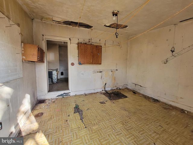 2611 W 6TH ST, Chester, PA 19013