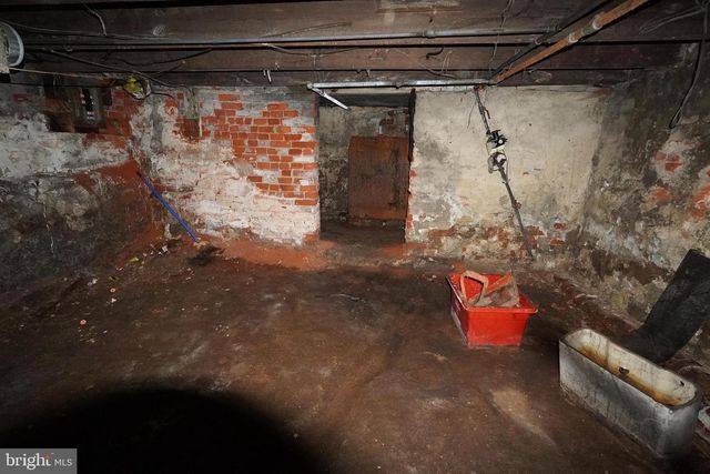 2611 W 6TH ST, Chester, PA 19013