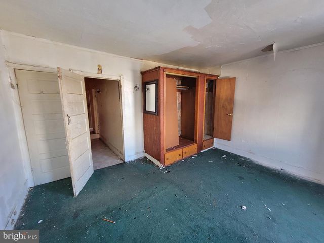 2611 W 6TH ST, Chester, PA 19013