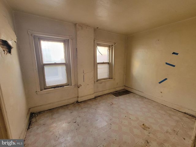 2611 W 6TH ST, Chester, PA 19013