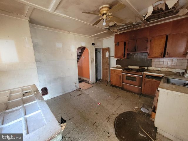 2611 W 6TH ST, Chester, PA 19013