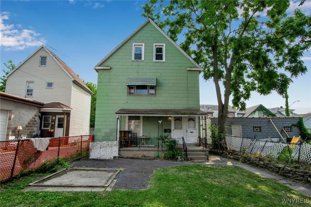 563 Tronolone Place, Niagara Falls, NY 14301