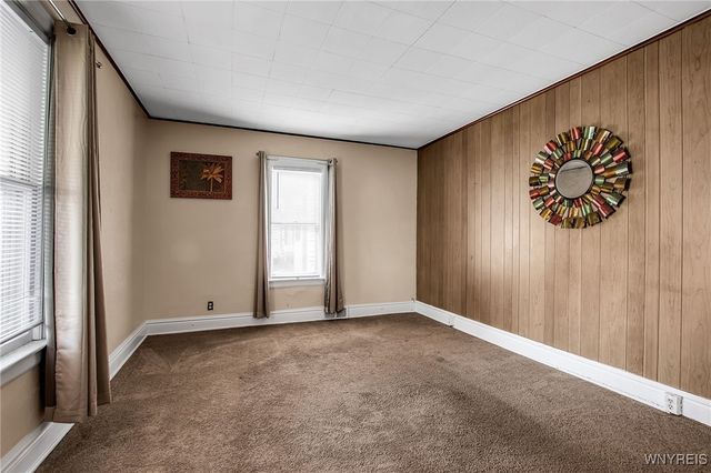 563 Tronolone Place, Niagara Falls, NY 14301