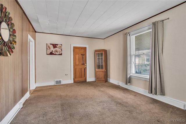 563 Tronolone Place, Niagara Falls, NY 14301