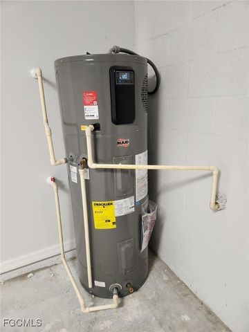 4201 NE 23rd AVE, Cape Coral, FL 33909