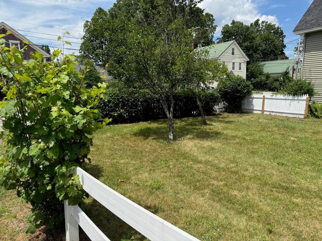 25 Downing Street, Concord, NH 03301