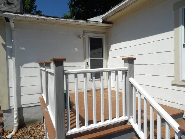 25 Downing Street, Concord, NH 03301