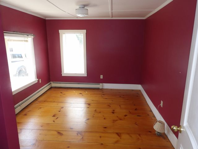 25 Downing Street, Concord, NH 03301