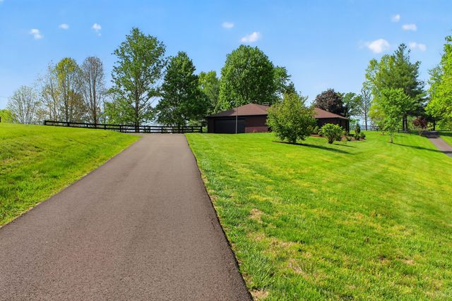 1199 Fort Bramlett Road, Nicholasville, KY 40356