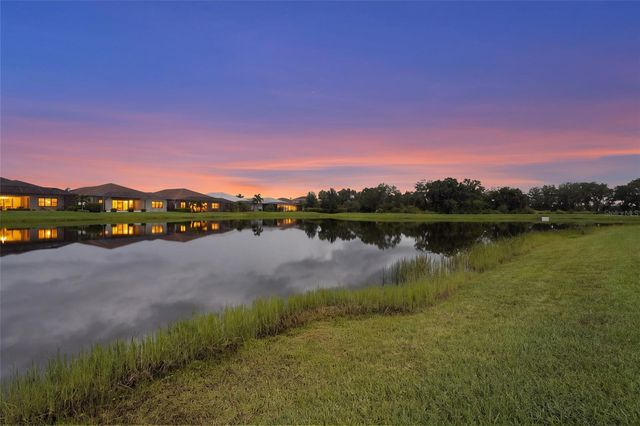 5060 KIVA CIRCLE, Bradenton, FL 34211
