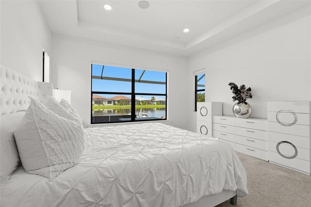 5060 KIVA CIRCLE, Bradenton, FL 34211