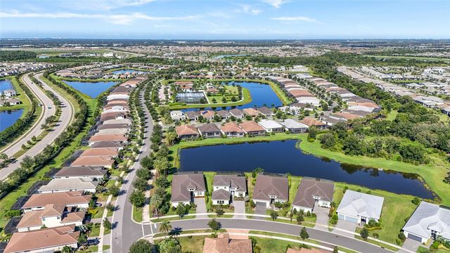 5060 KIVA CIRCLE, Bradenton, FL 34211