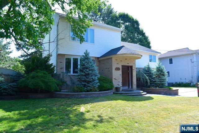 3-07 Dorothy Street, Fair Lawn, NJ 07410