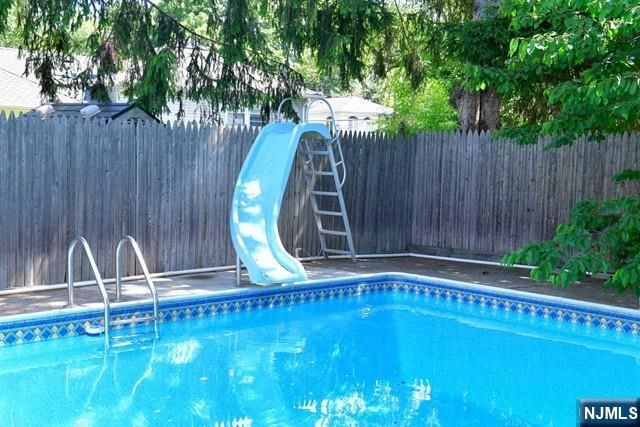 3-07 Dorothy Street, Fair Lawn, NJ 07410