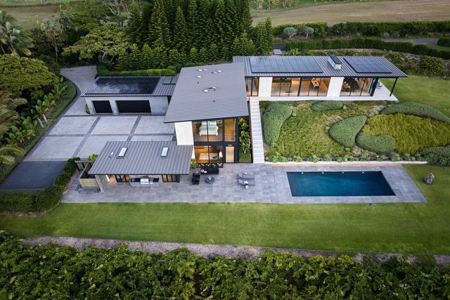 1642 W Kuiaha Rd, Haiku, HI 96708