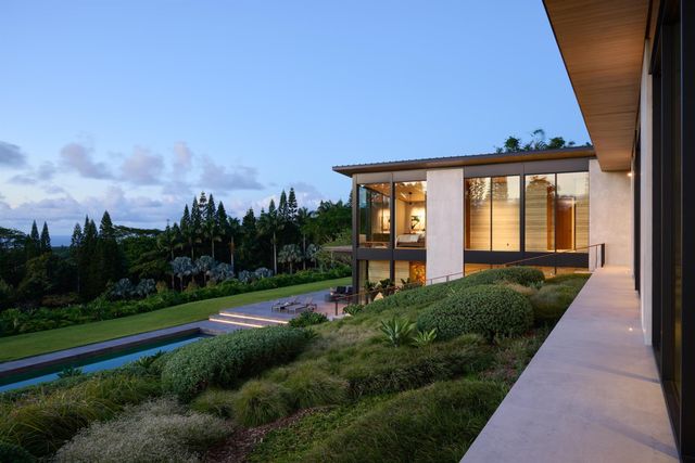 1642 W Kuiaha Rd, Haiku, HI 96708