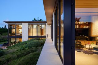 1642 W Kuiaha Rd, Haiku, HI 96708