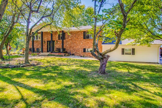 116 Hillview Drive, Joplin, MO 64804