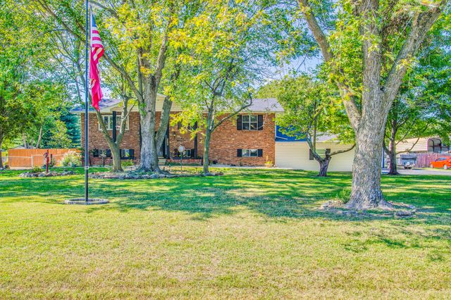 116 Hillview Drive, Joplin, MO 64804