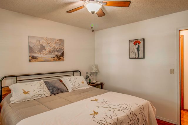 116 Hillview Drive, Joplin, MO 64804