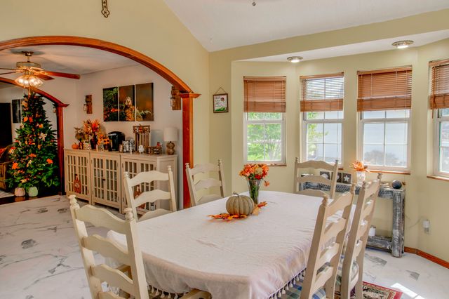 116 Hillview Drive, Joplin, MO 64804