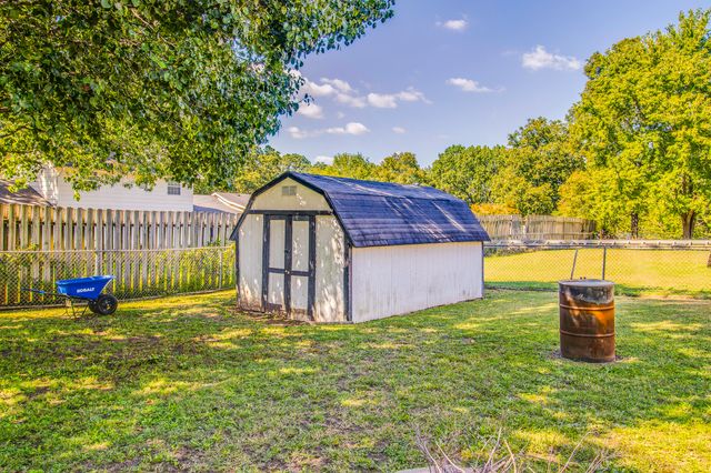 116 Hillview Drive, Joplin, MO 64804