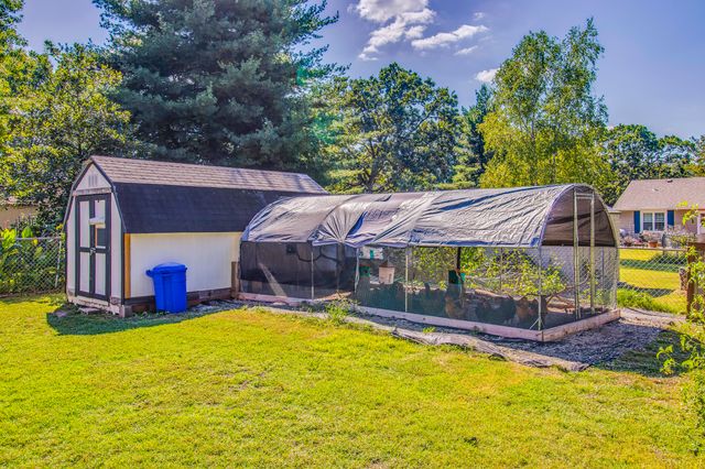 116 Hillview Drive, Joplin, MO 64804