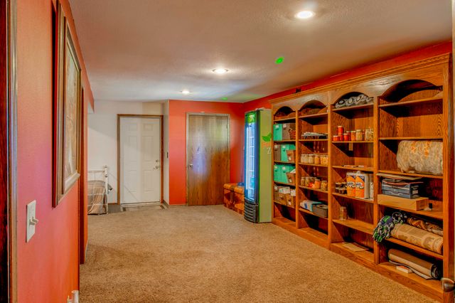 116 Hillview Drive, Joplin, MO 64804