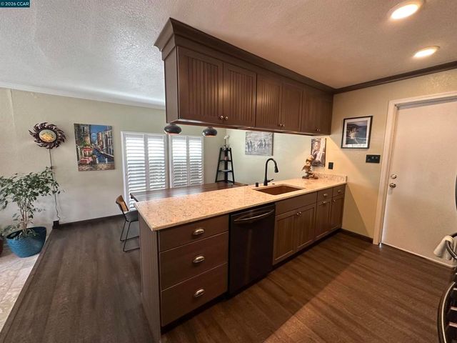 1941 Rainier Ct, Martinez, CA 94553